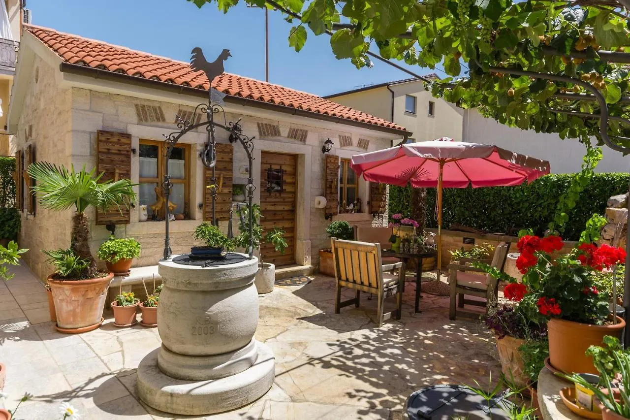 Guesthouse Casa Nova Porec 3*,