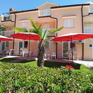 Affittacamere Pineta, Porec