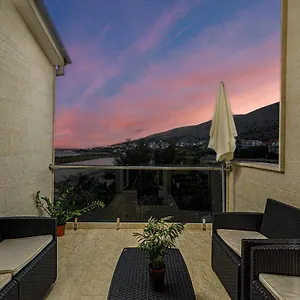Adriatic Apartman Pag Town
