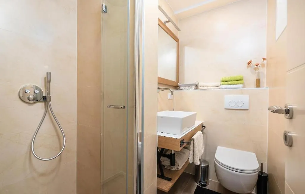 Guesthouse Casa Nova Poreč Konukevi